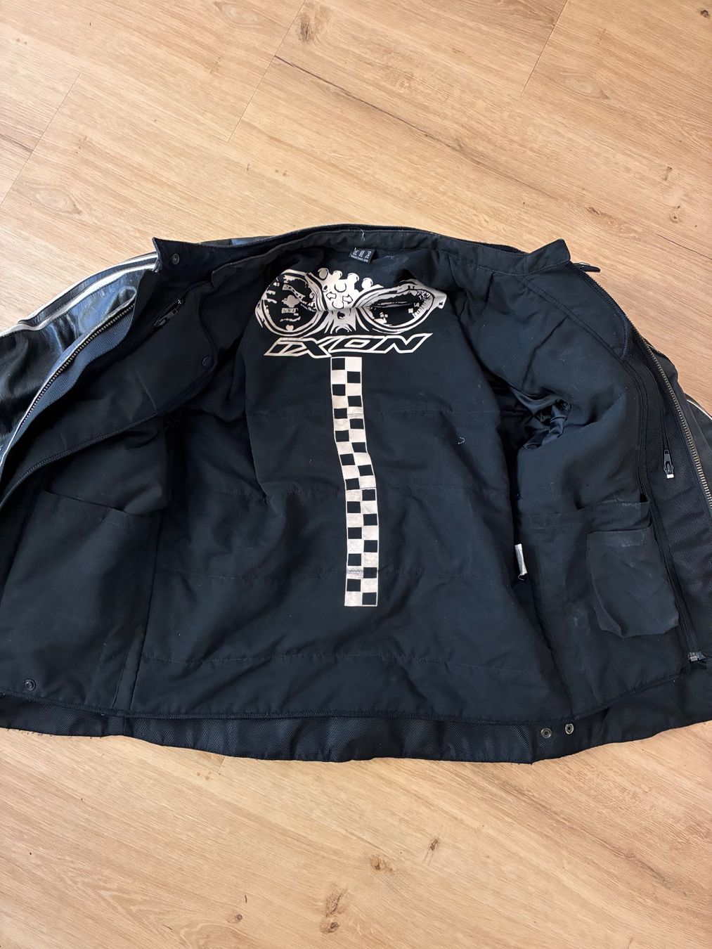Giacche: Motorrad Lederjacke ixon – Usato da Henggart venduto da Schalk2 1