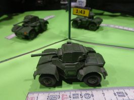 Armoured Car 1:43 (ohne Box) Dinky No.670 GB  > (H2)