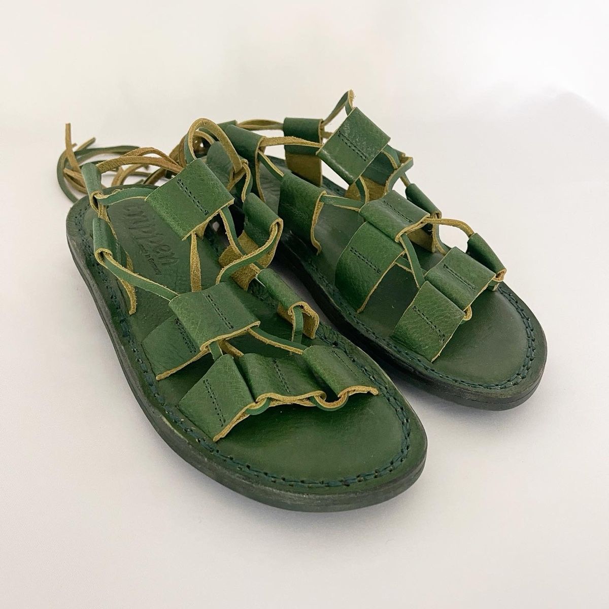 Trippen Scarpe da donna: TRIPPEN Gladiators – Usato da Emmen venduto da Avviivva_Com2023 3