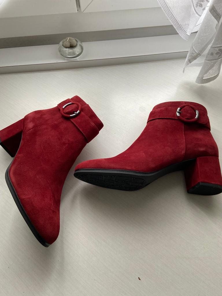 Scarpe da donna: Leder Stiefeletten Gr. 41 – Nuovo (secondo la descrizione) da Thalwil venduto da Coco2025 1