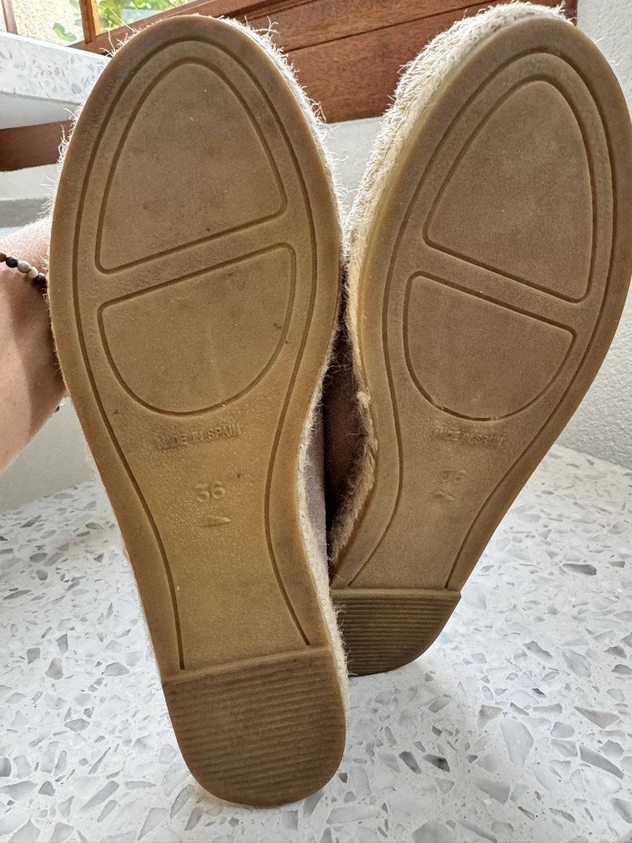 Scarpe da donna: Vidoretta Sandals – Nuovo (secondo la descrizione) da Bevaix venduto da Charlene18 3