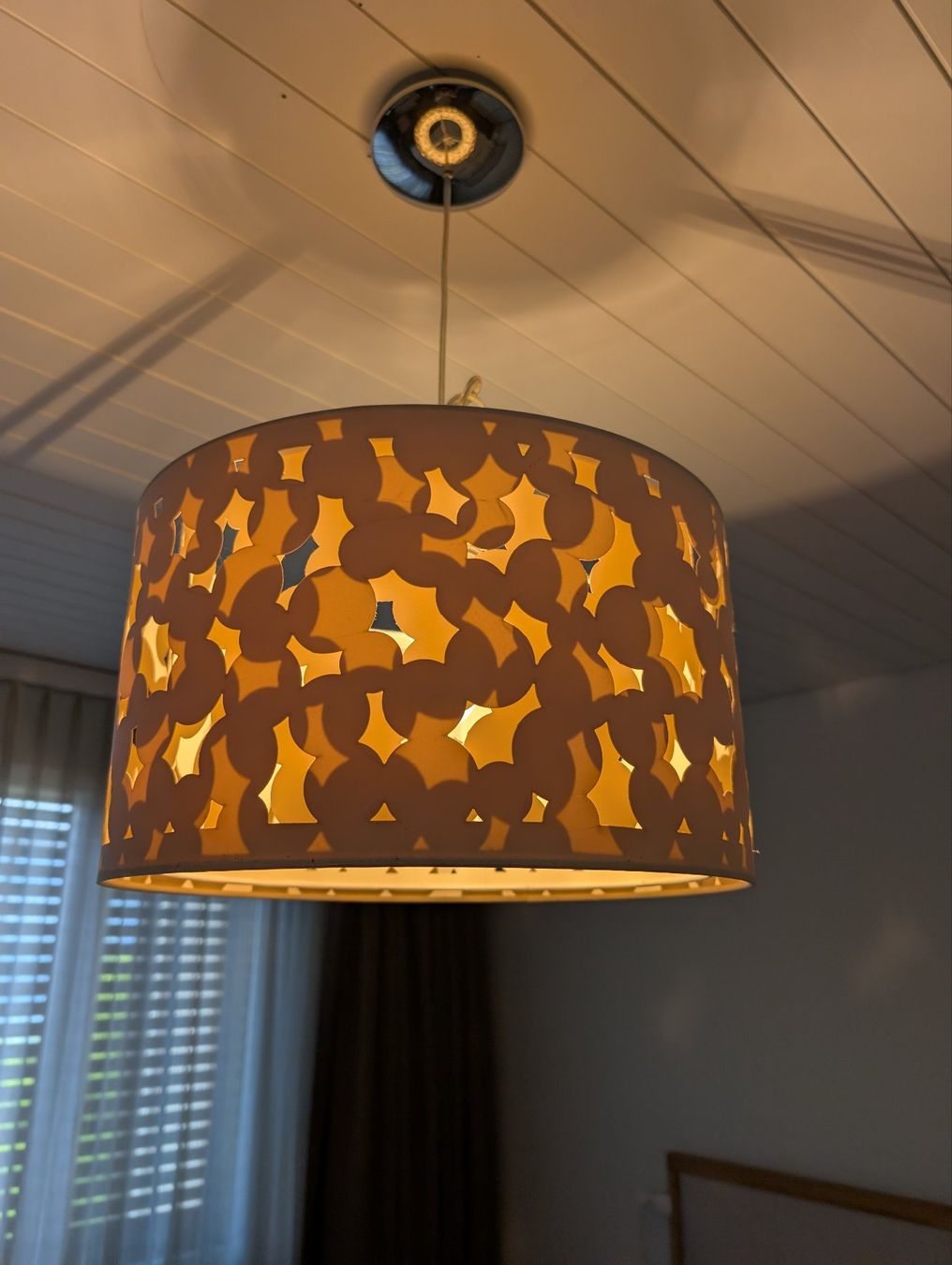 Pfister Lampade: Sehr schöne beige Hängelampe – Usato da Altendorf venduto da pas_m6xn 1
