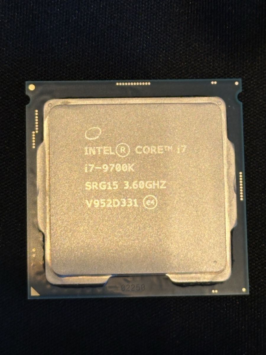 Intel Composants électroniques: Intel Core i7-9700K 3.60GHz CPU – D'occasion à Cham par seven_ch