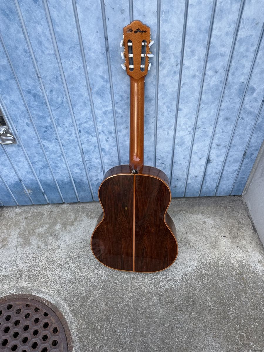 Strumenti musicali: Di Giorgio Gitarre, Klassik Modell – Usato da Lyss venduto da nekoreh 3