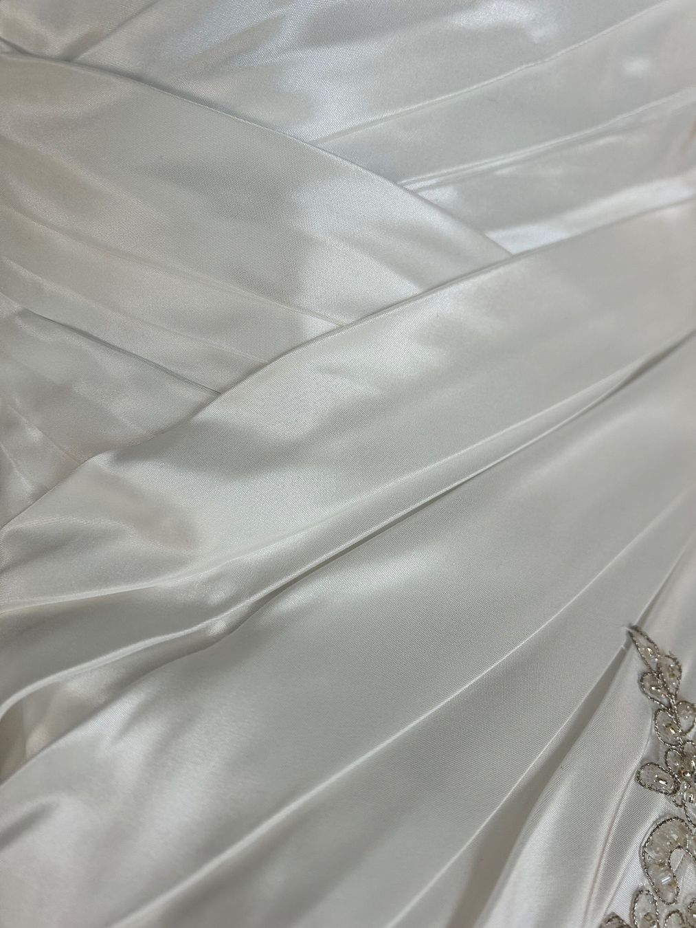 Vestiti: Robe de mariée neuve dans son emballage – Nuovo e nell'imballaggio originale da Tavannes venduto da Jami75 7