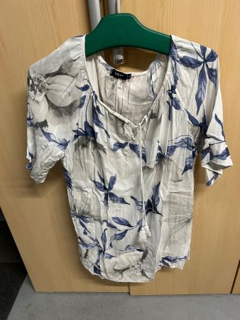 Damenbluse Gr. M Today