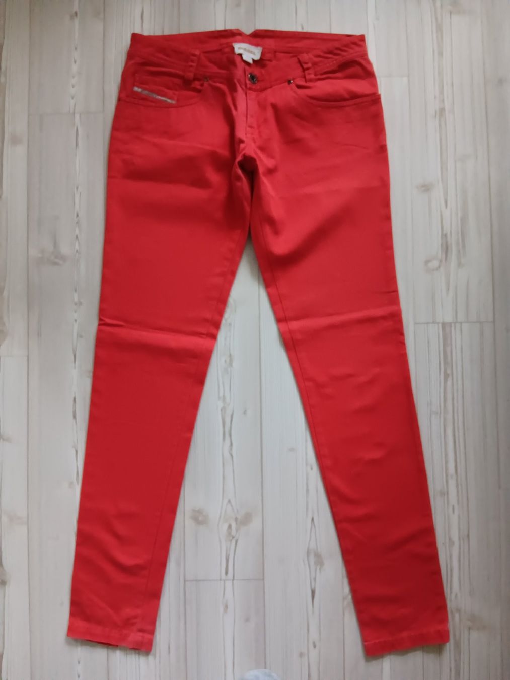 Diesel Jeans: DIESEL Jeans taille / Grosse 28 – Gebraucht aus Cossonay-ville von Super-Price-Quality