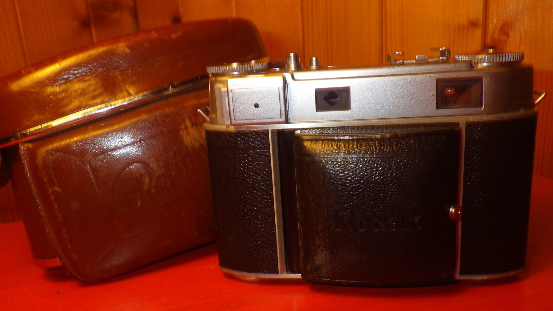 Kodak Fotocamera: Kodak Retina IIIc avec étui – Usato da Corbeyrier venduto da SkinGraft