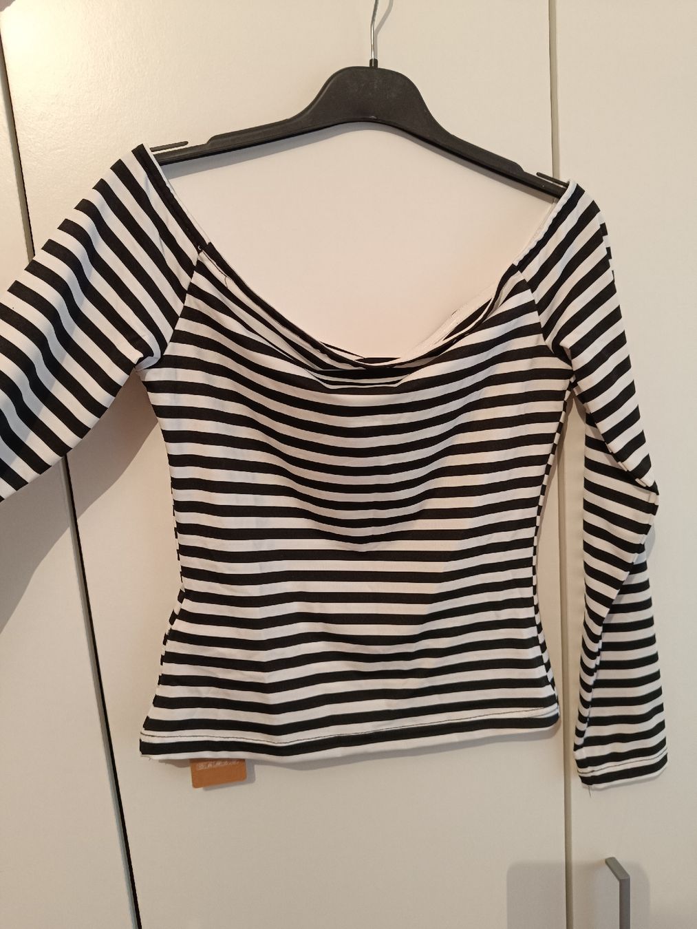 Shein T-shirt: T-shirt à rayures – Nuovo e nell'imballaggio originale da Locarno venduto da DBSiesta
