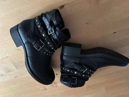 GRACELAND schöne Stiefeletten Grösse 39 gefüttert Herbst Top