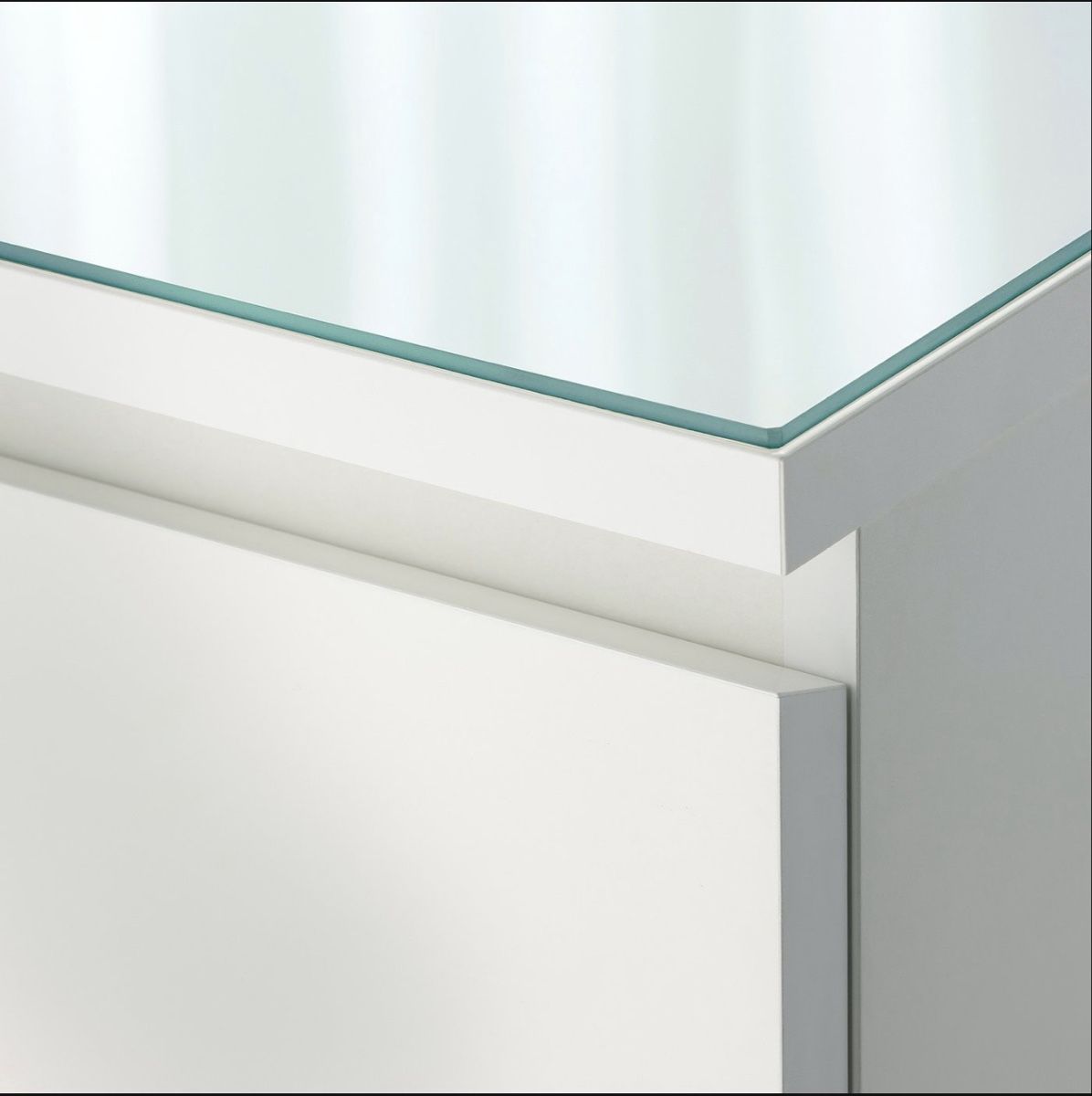 Wände & Decken: Malm Glasplatte – Gebraucht aus Zürich von Sul0ng