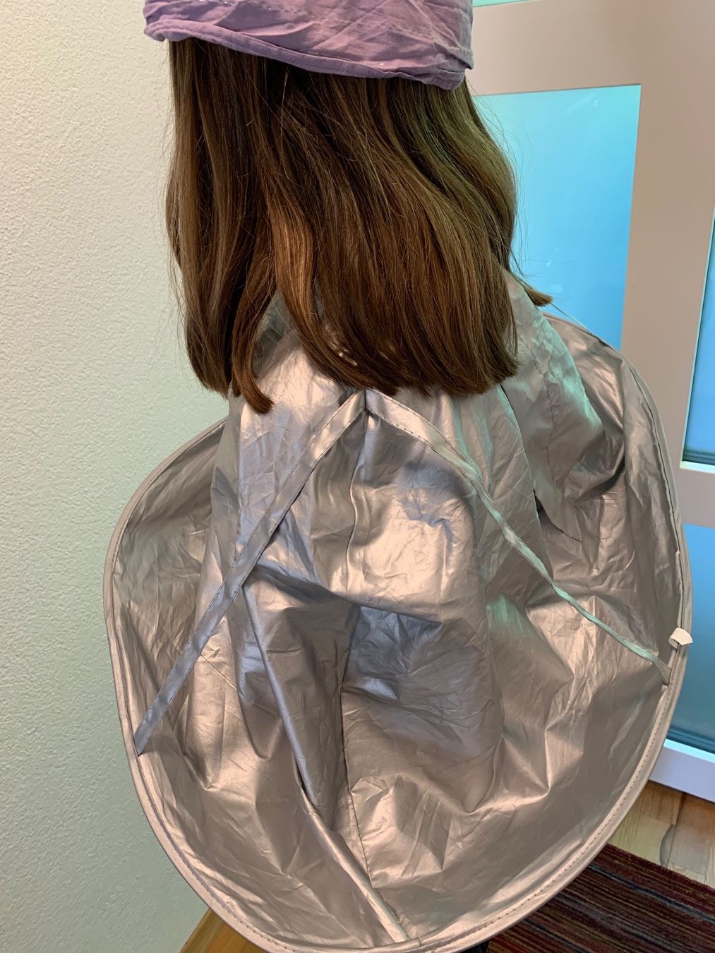 Accessori per capelli: Haar Schneideumhang Coiffeur Friseur-Schirm – Usato da Aesch ZH venduto da Goonies_1 1