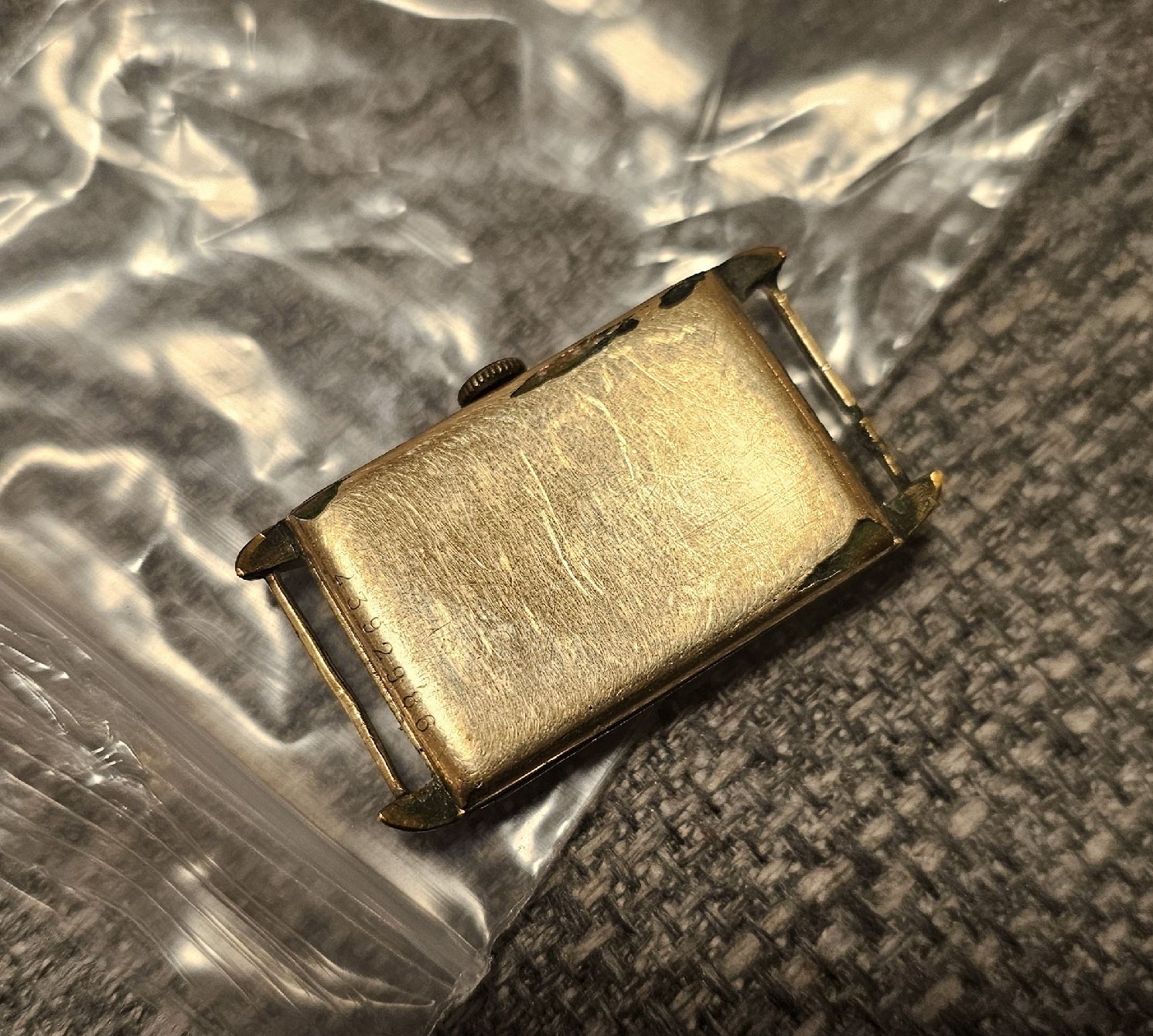 Eterna Orologi: Eterna vintage rectangulaire boîtier doré à restaurer – Difettoso da Genève venduto da Fresko01 1