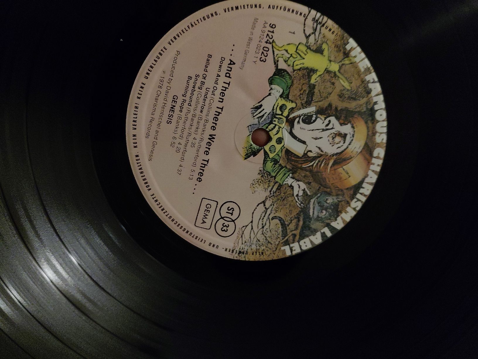 Dischi in vinile: Genesis: ...And Then There Were Three..., Wind & Wuthering – Usato da Bern venduto da hello-bern 2
