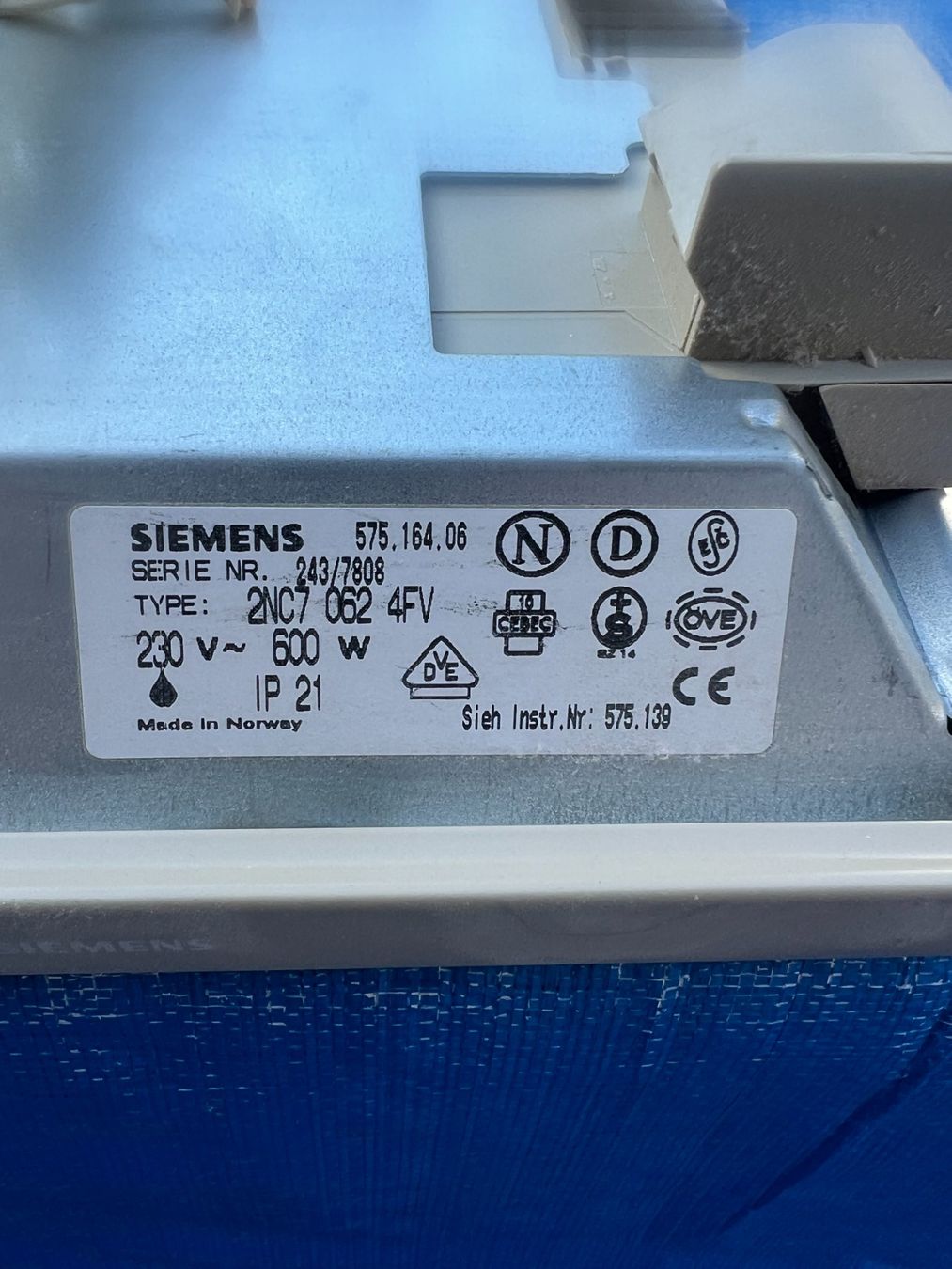 Siemens Radiatori: Convecteur électrique mural – Usato da Zinal venduto da ber_2zzw 2