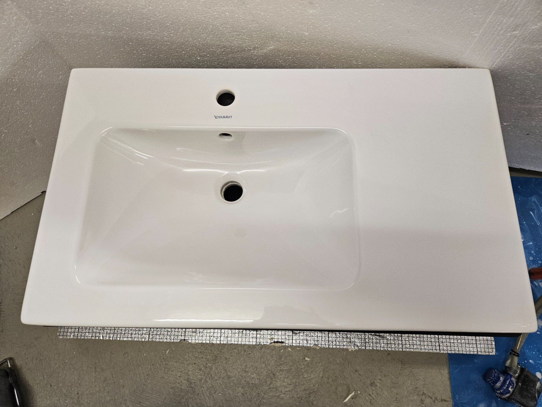 Duravit Installations & Meubles: Lavabo mit Unterschrank – Neuf (Voir description) à Dättwil AG par Filippo.P 1