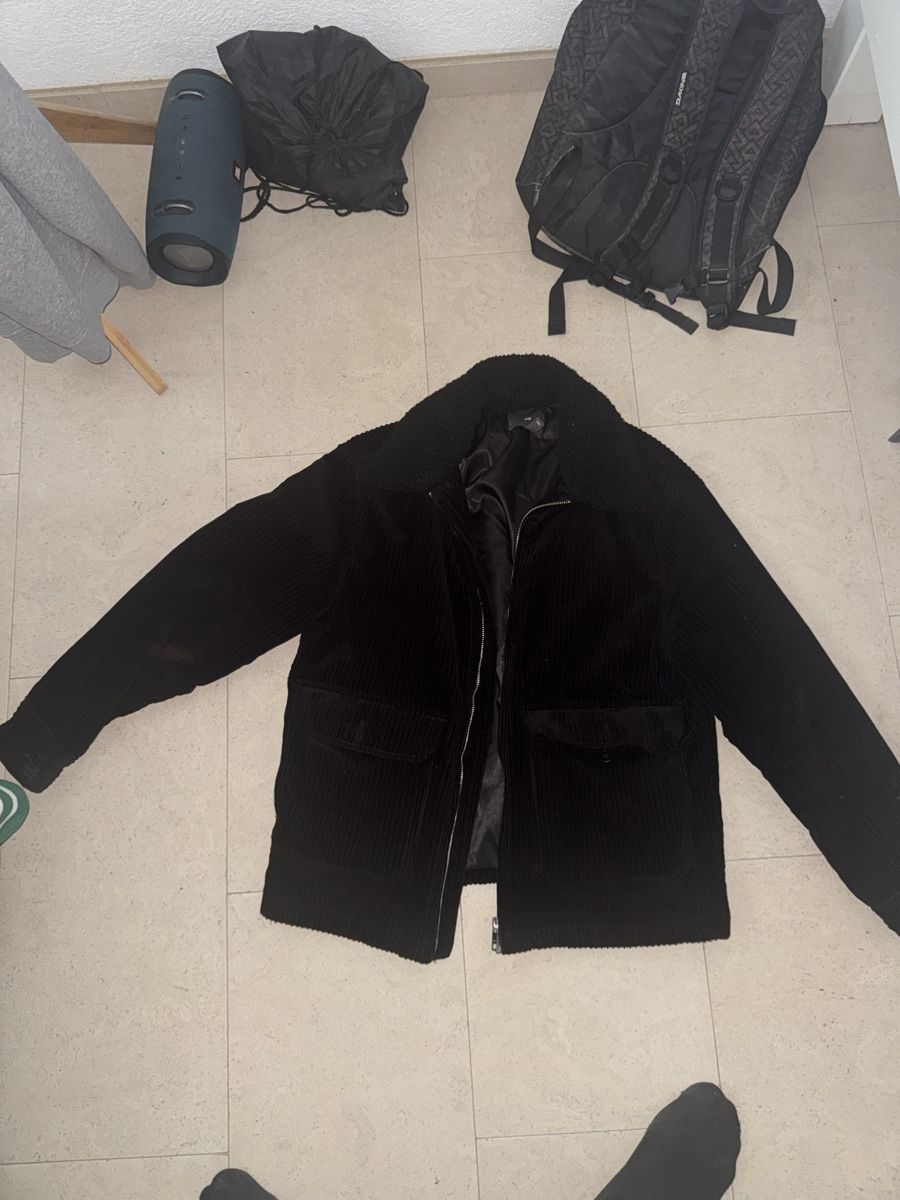 H&M Jacken: Schwarze Herren Jacke Grösse L – Gebraucht aus Kriens von M0nk3ZPlayZ 2