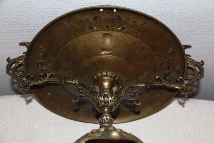 Vasi & Recipienti: grande coupe centre de table en bronze . – Usato da Praz (Vully) venduto da pikuluka1 6