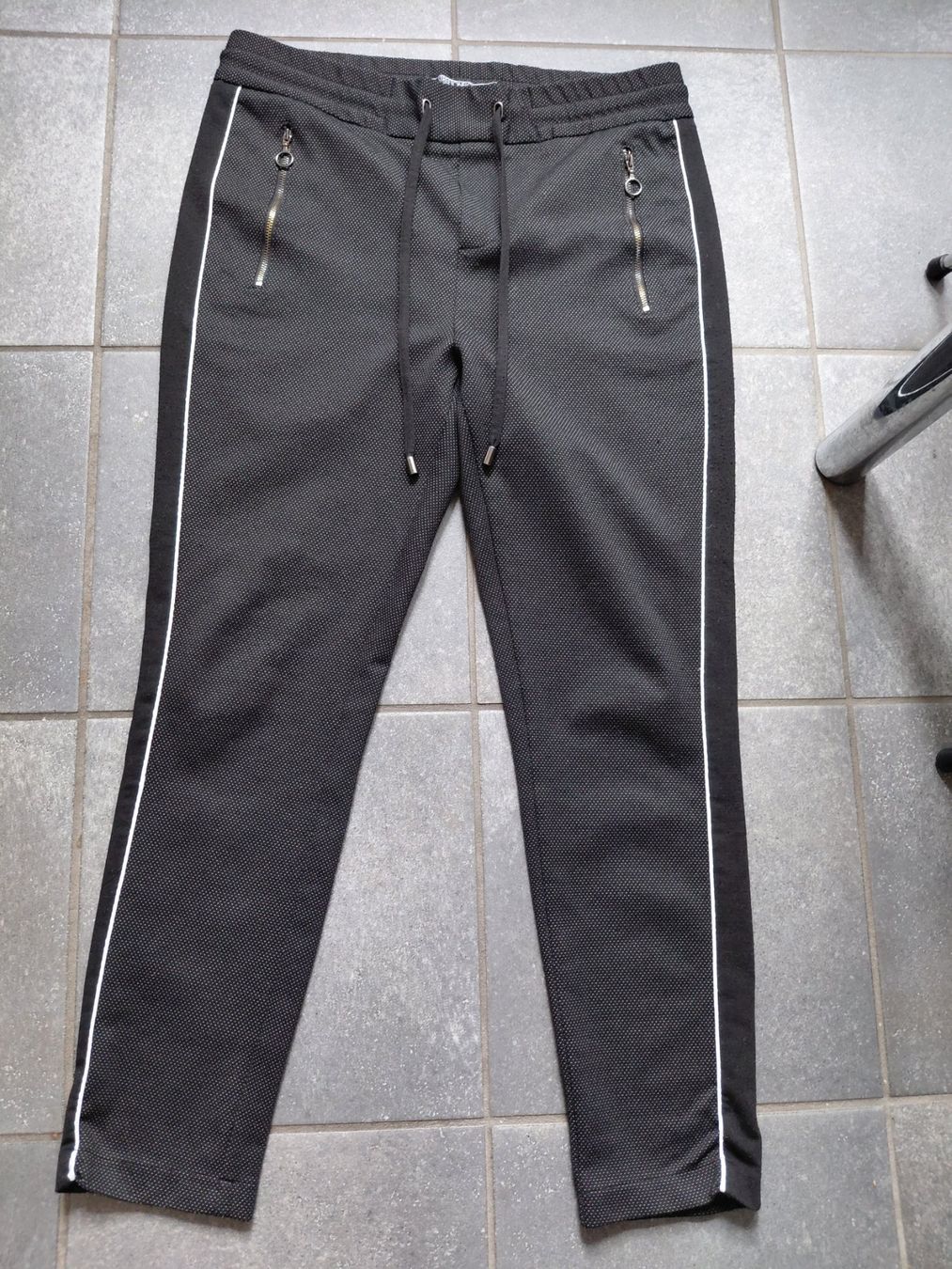 Pantalons: Damen Freizeit Hose gr M – D'occasion à Aesch BL par shiva0211