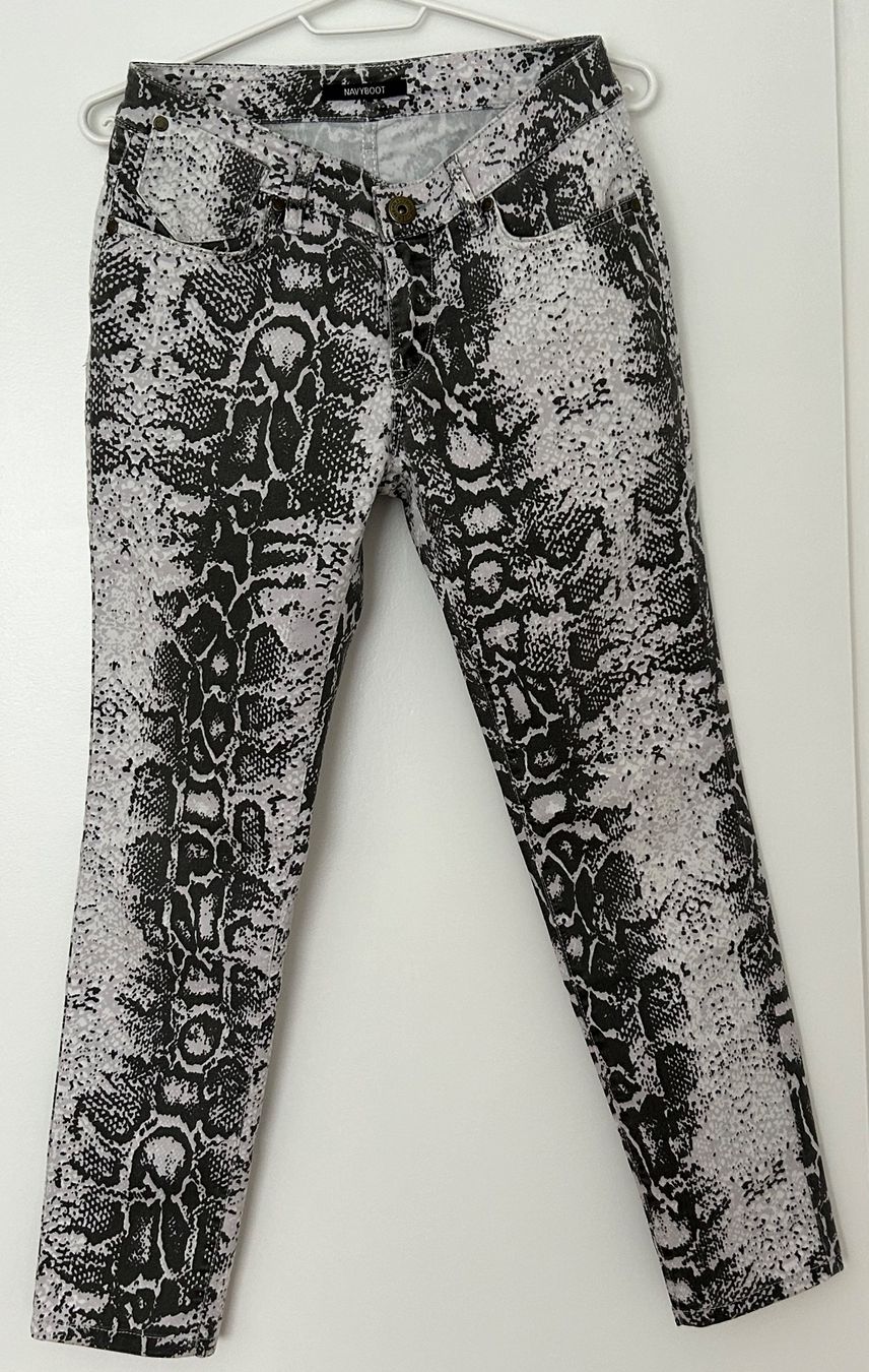 Navyboot Jeans: Navyboot Jeans, Gr. 34/36 stretch – Usato da Horn venduto da Resvi