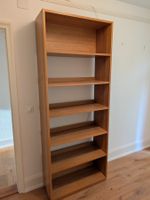 Bücherregal (Bookshelf)
