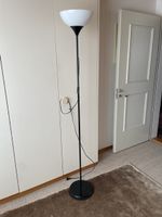 Stehlampe