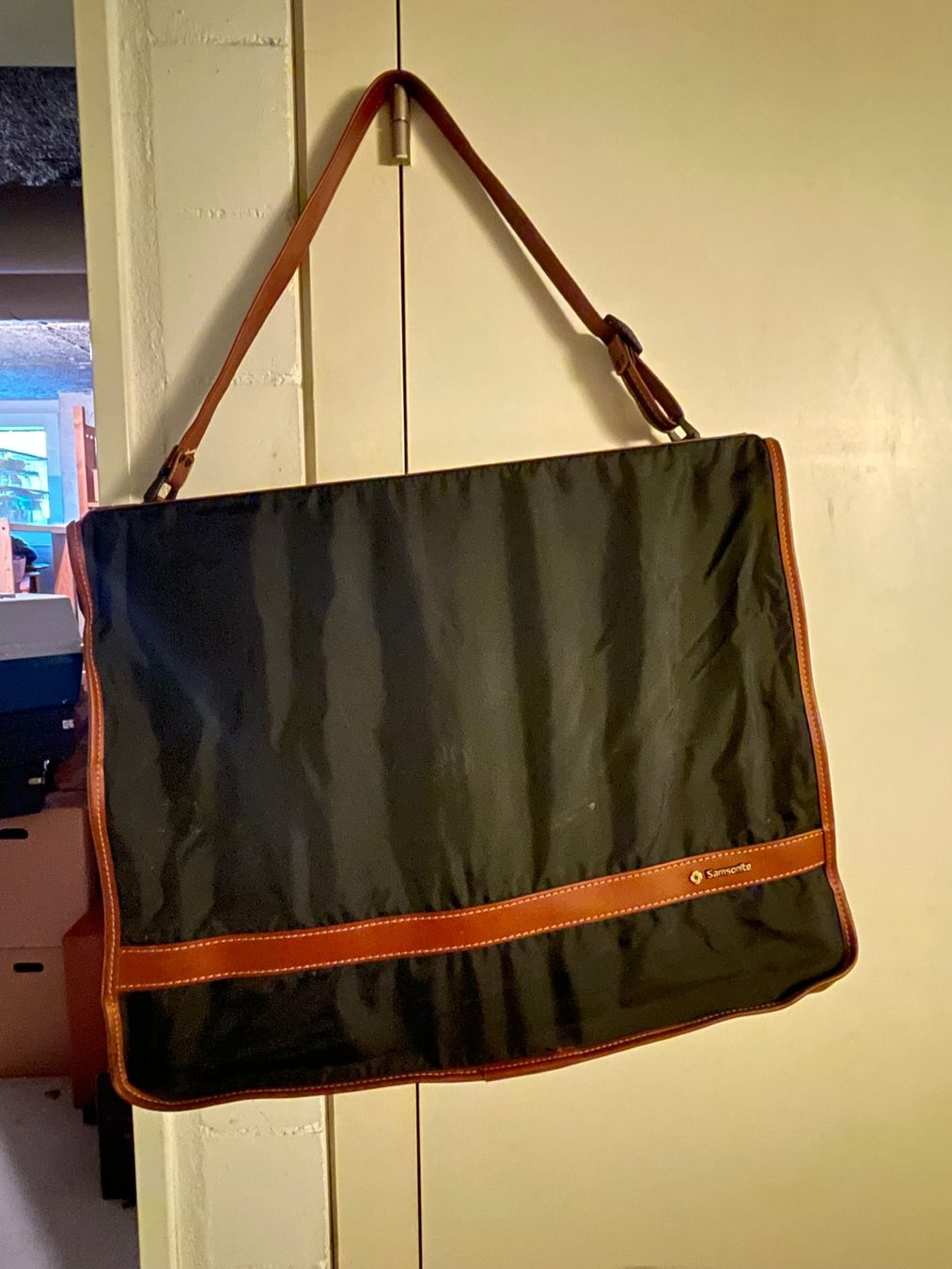 Samsonite Sacs: Samsonite Kleidersack Anzugtasche – D'occasion à Zürich par Pitschi17 2