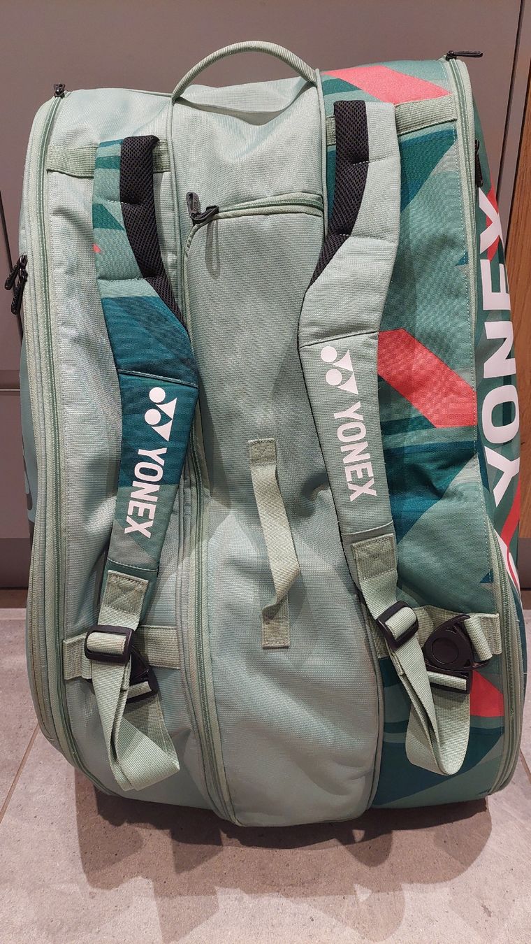Yonex Borse: Yonex Pro Performance Tennistasche – Usato da Volketswil venduto da Gemli
