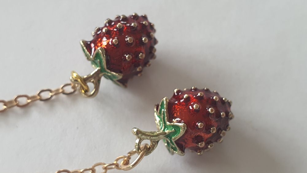 Erdbeer Ohrringe Rot - Süße Frucht Ohrstecker