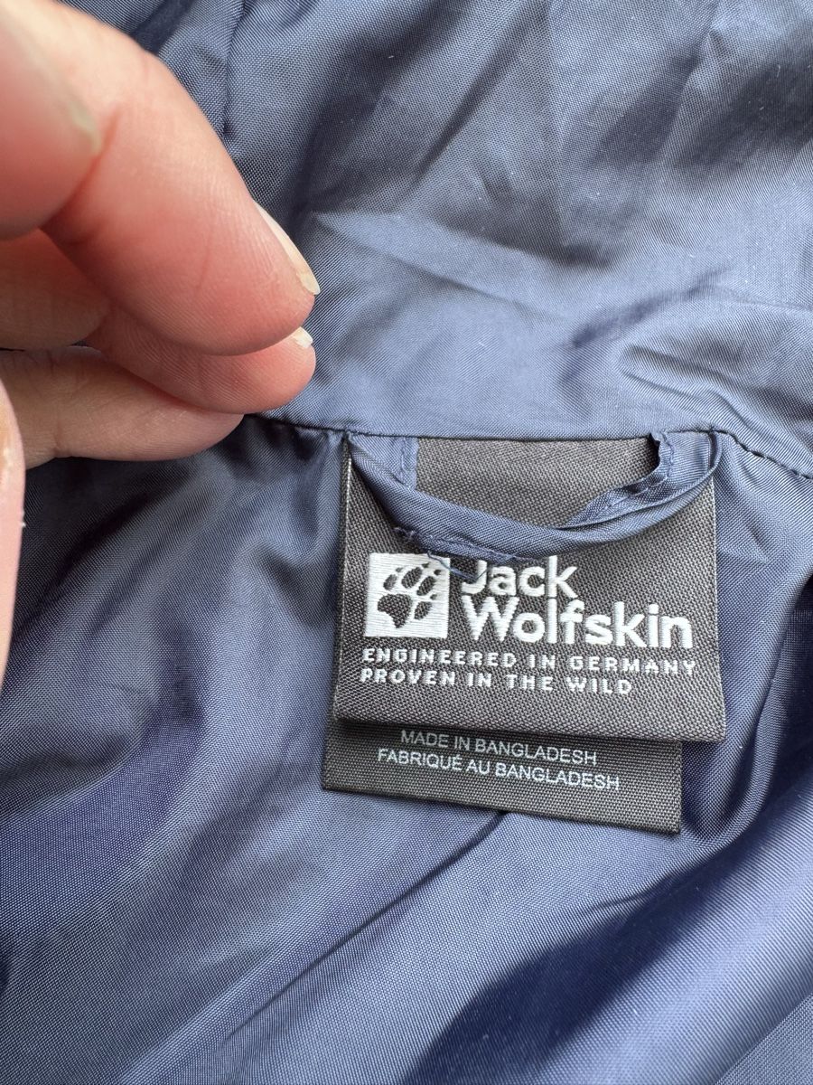 Giacche & Cappotti: Jack Wolfskin Kinderjacke Grösse 140 – Usato da Niederbüren venduto da Oetschli 3