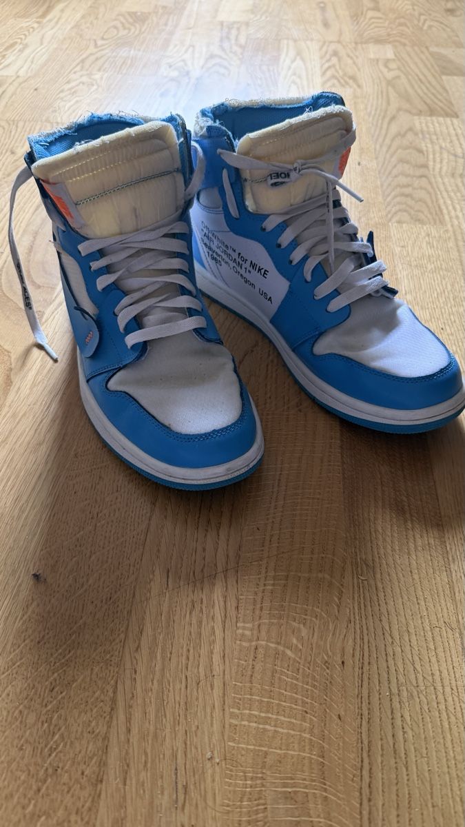Off-White Scarpe da uomo: Off White Jordan 1 – Usato da Steinhausen venduto da aar_jbb6 1