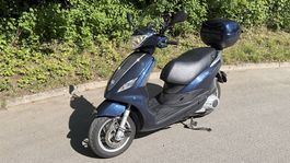 Roller Piaggio Fly 125 optimal für Fahrschule A1 Top ab 16