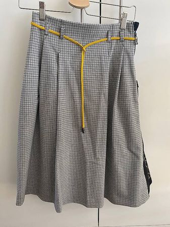 BOGNER Jupe Gr. 36 ungetragen 