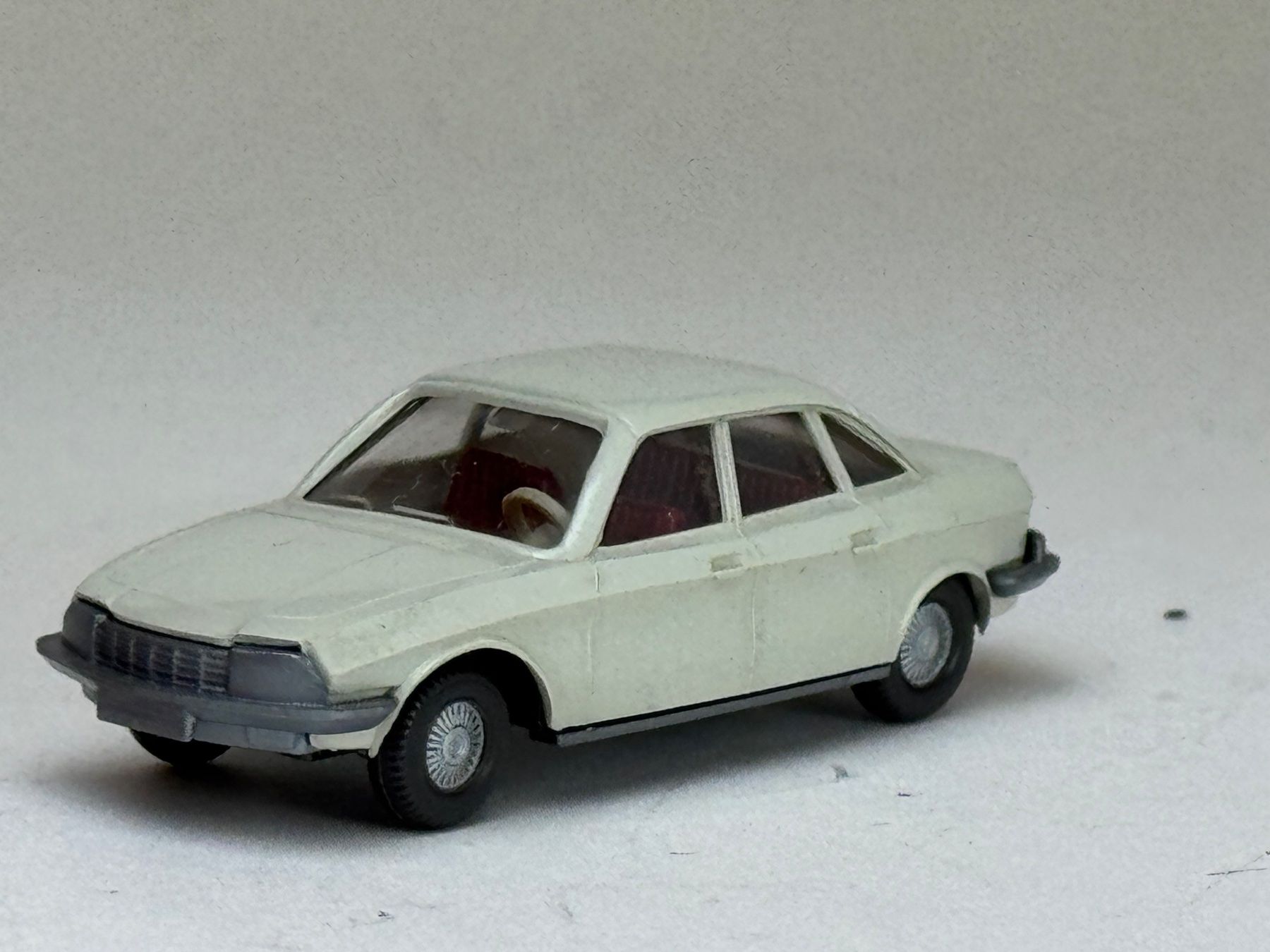 Wiking Modellini d'auto: Wiking NSU RO 80 perlweiss eingesetztes Lenkrad – Usato da Elm venduto da Wikmtz