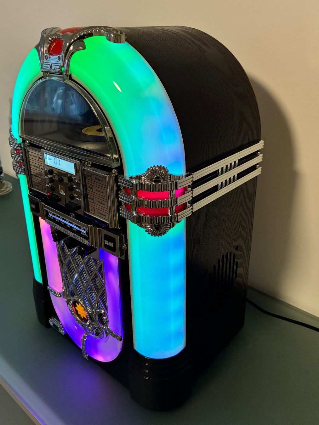 Jukebox: Coole Wellkraft Jukebox im Retro Design - Chicago – Usato da Horw venduto da adler65 3