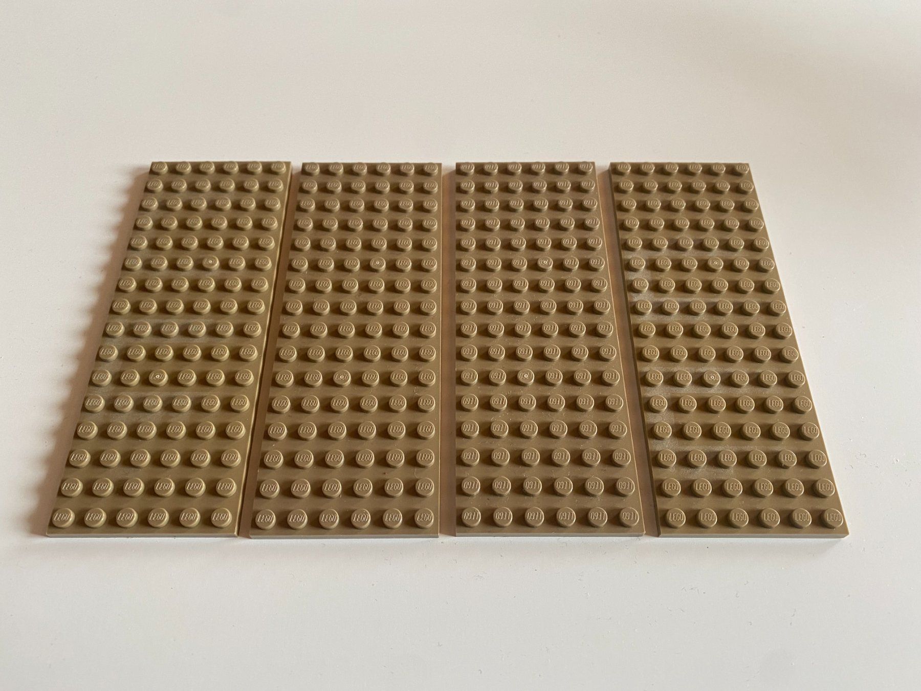 Lego Giocattoli: LEGO - 4 - BEIGE - PLATTEN - 16 X 6 - NOPPEN – Usato da Gelterkinden venduto da ajdt4