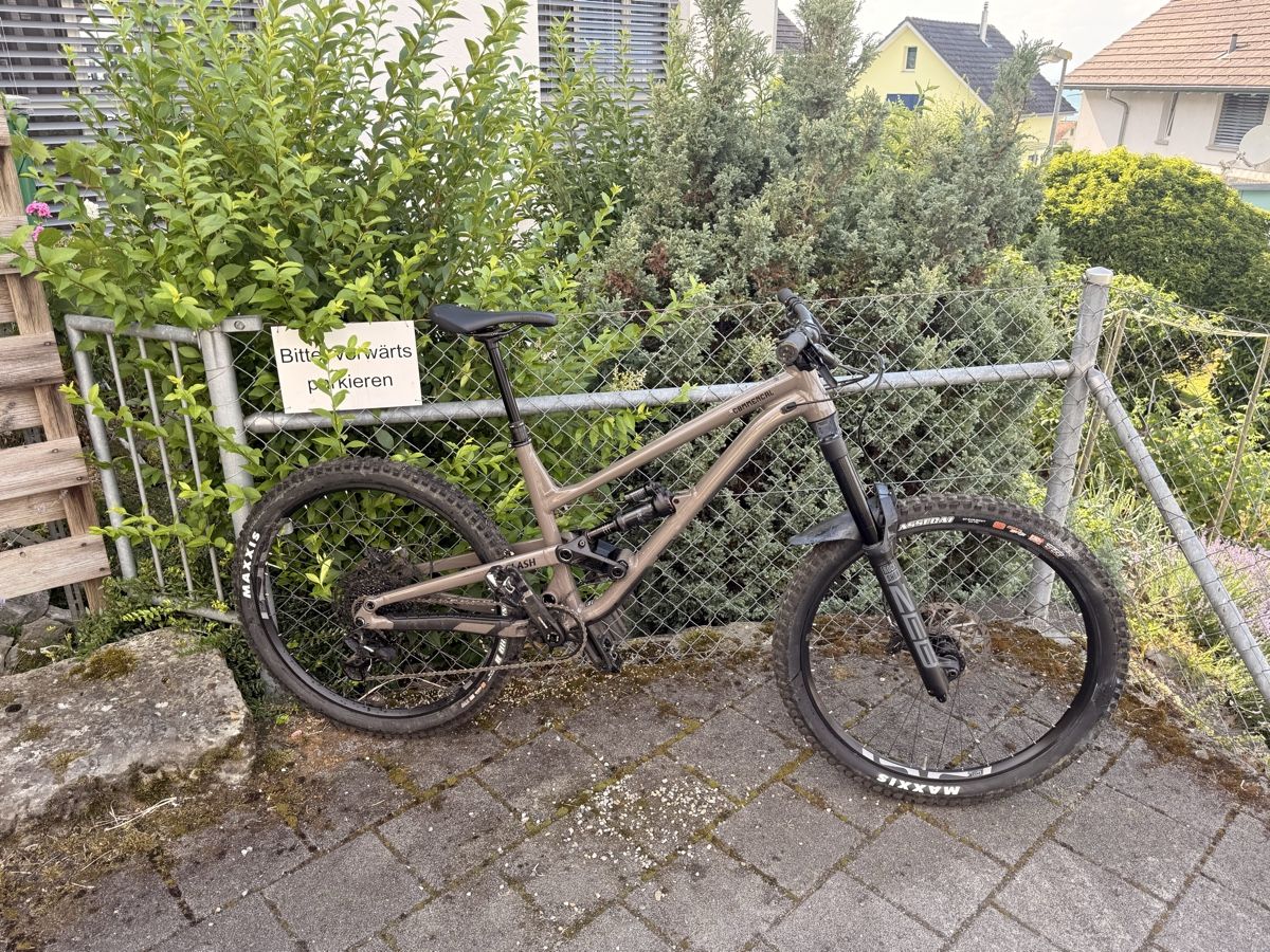Commencal Biciclette: Commencal Clash – Nuovo (secondo la descrizione) da Staad SG venduto da dav_j2nw 3