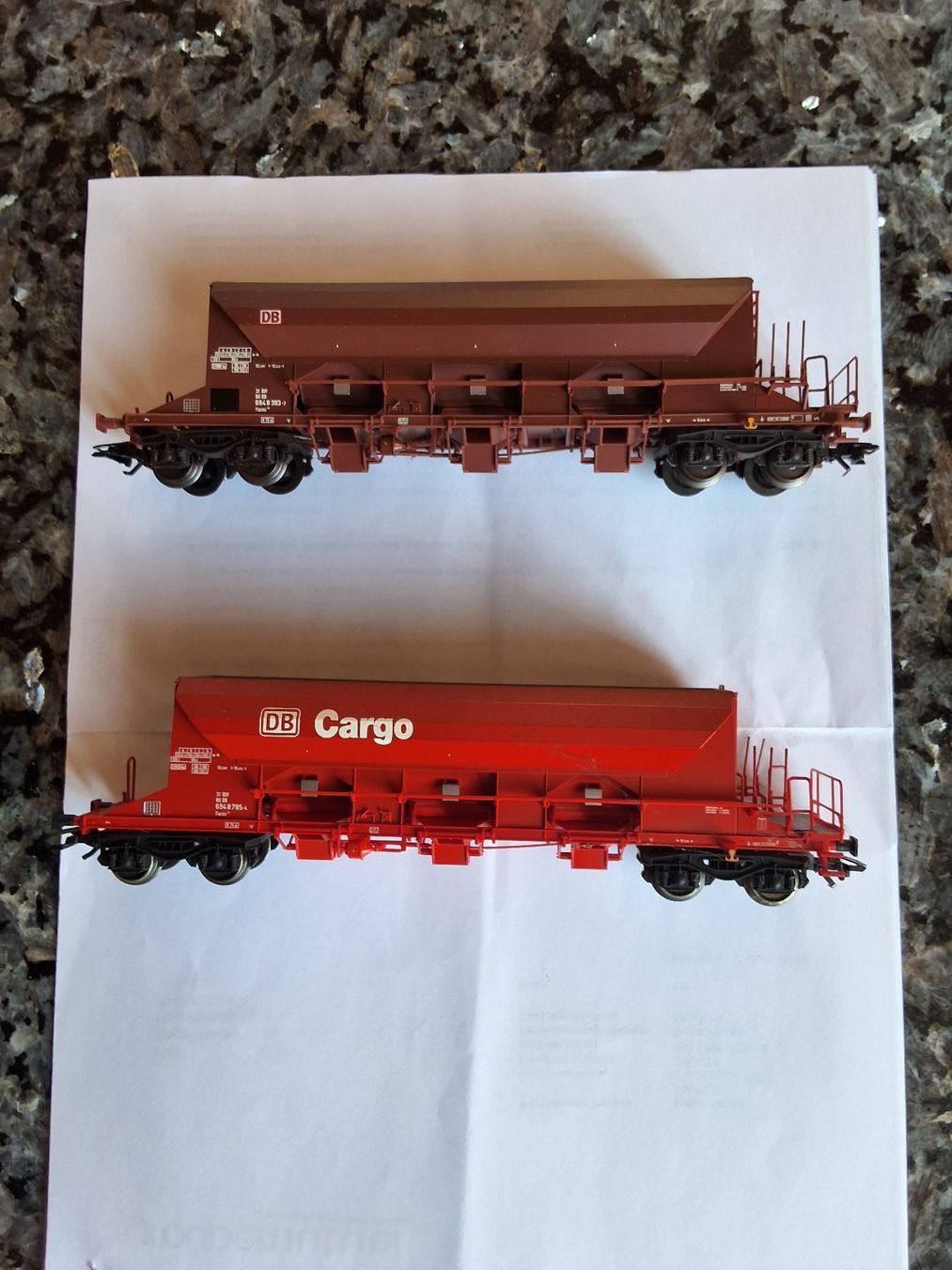 Märklin Modelleisenbahnen: 2 x Getreidewagen von Märklin – Neu (gemäss Beschreibung) aus Kölliken von Rwolfer 3