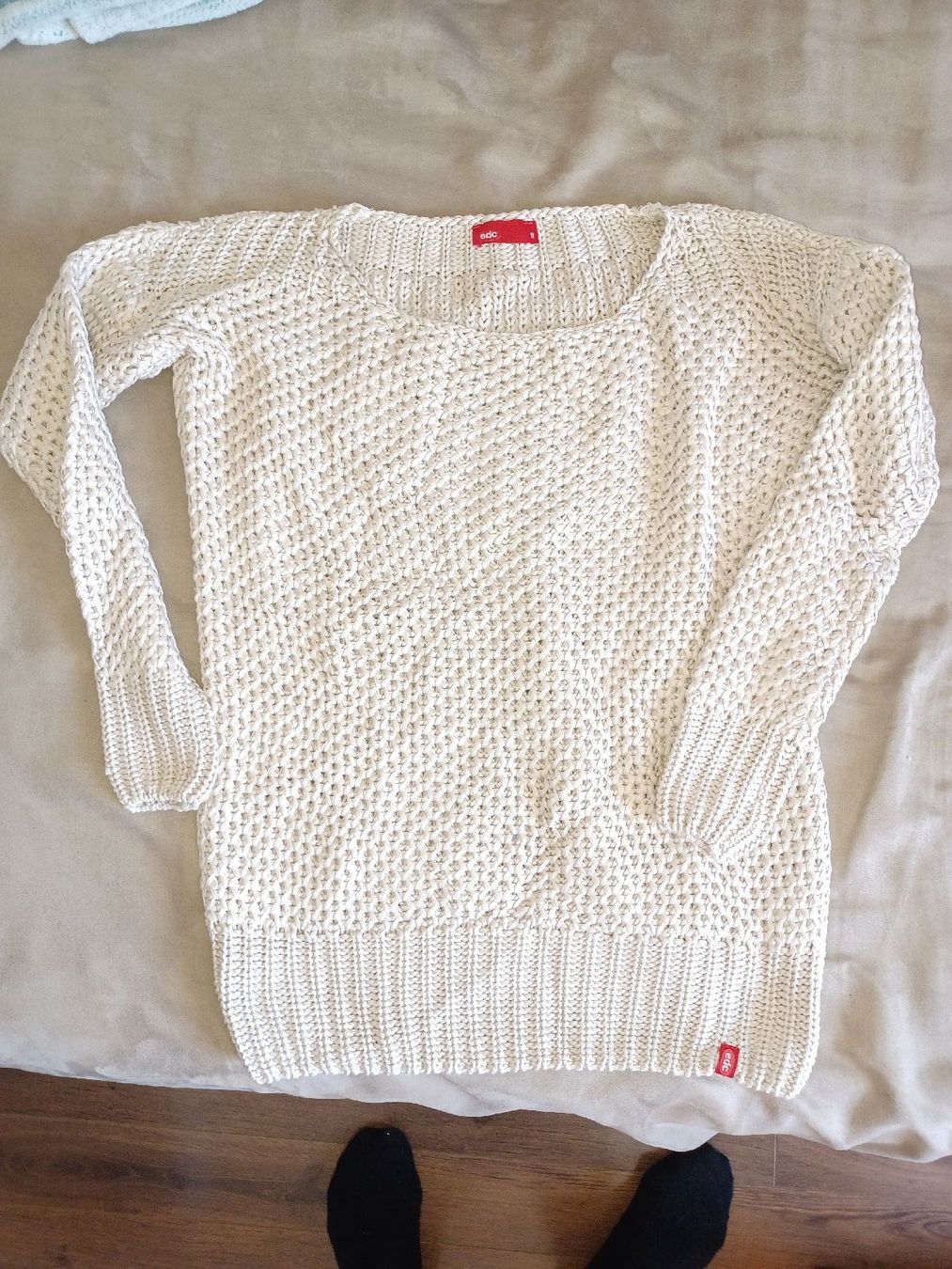 Esprit Pullover & Sweatshirts: joli pull esprit – Gebraucht aus Servion von josephine22