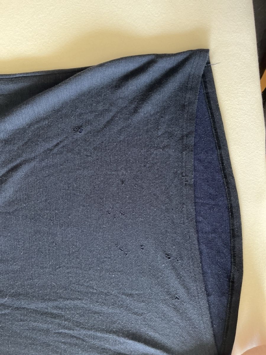 Maglioni & Felpe: Herren Pullover  ISA dunkelblau Grösse M mit Defekten – Usato da Muri b. Bern venduto da Merliner01 3
