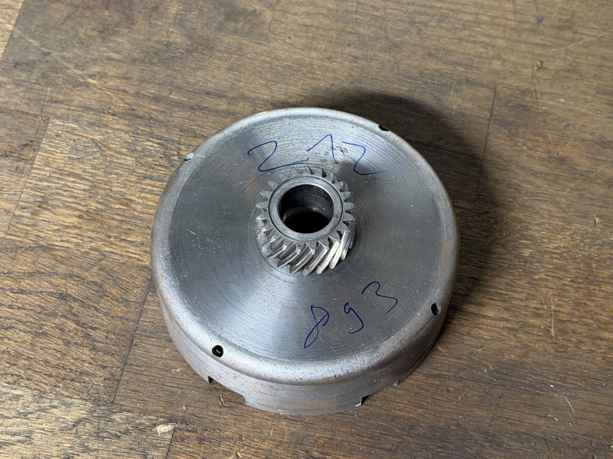 Parti ricambio per ciclomotori: Puch E50 Korb 21 Zähne  – Usato da Bolken venduto da si.x.las