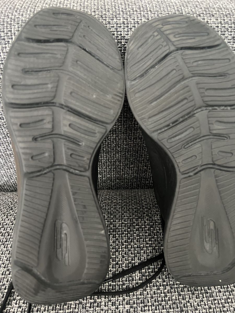 Skechers Scarpe da donna: Skechers Snickers 38.5 – Usato da Zürich venduto da Walllstreet 4
