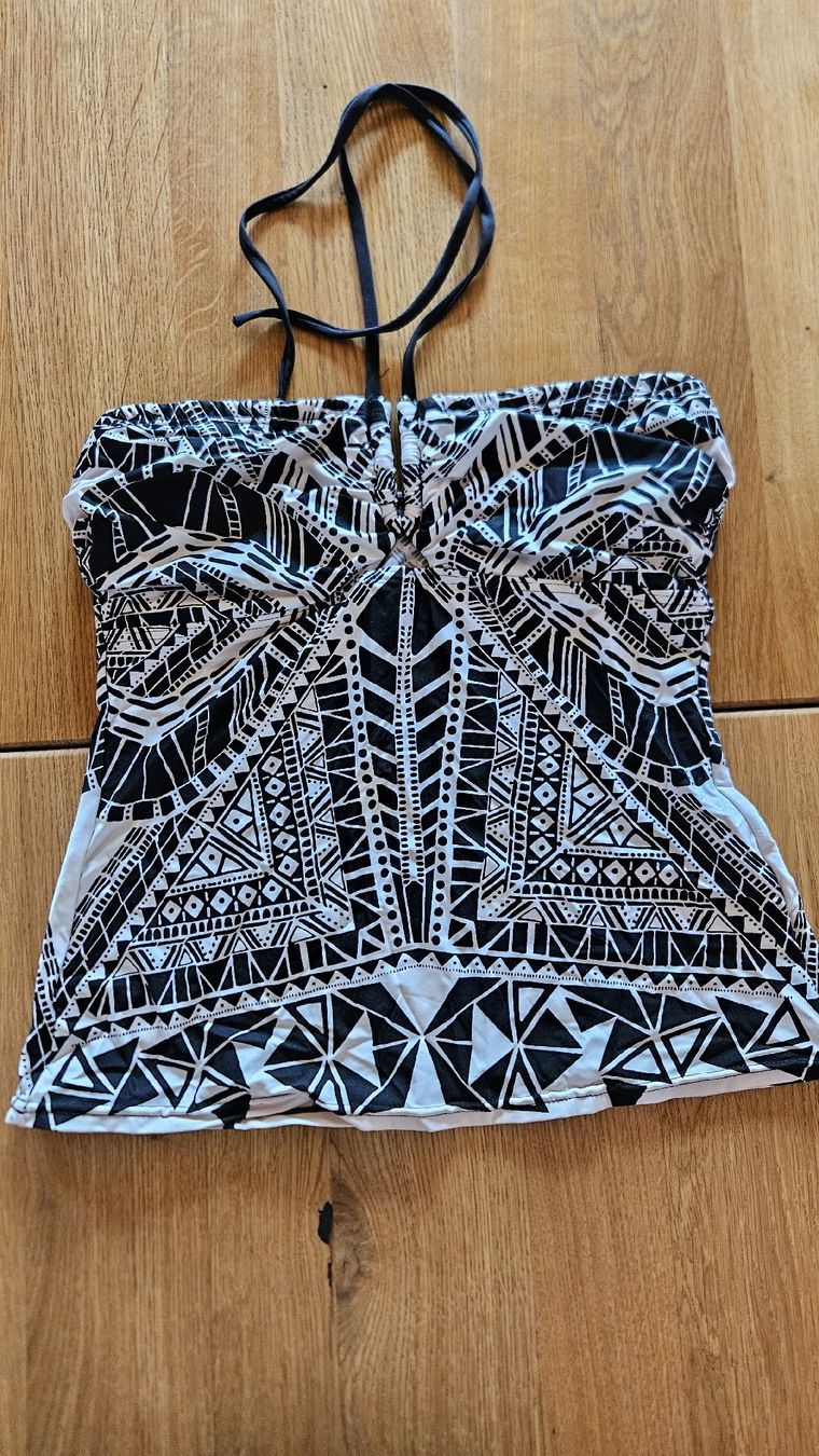 Costumi da bagno & Bikini: Beldona Takini, 38D – Usato da Heiden venduto da Reb-12-123