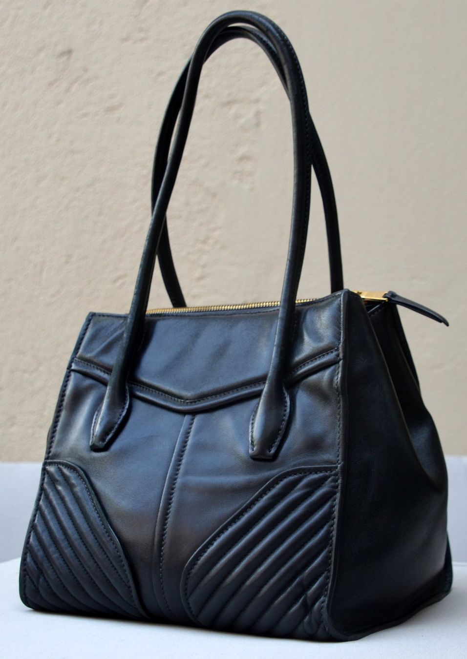 Miu Miu Taschen für Damen: Miu Miu Nappa Biker Tasche / sac – Gebraucht aus Collonges von Auganien 4