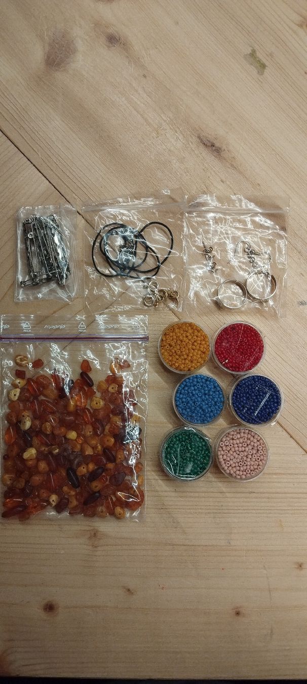 Kit bricolage: Bastelset Halskette – Nuovo (secondo la descrizione) da Betschwanden venduto da mel_yrp5
