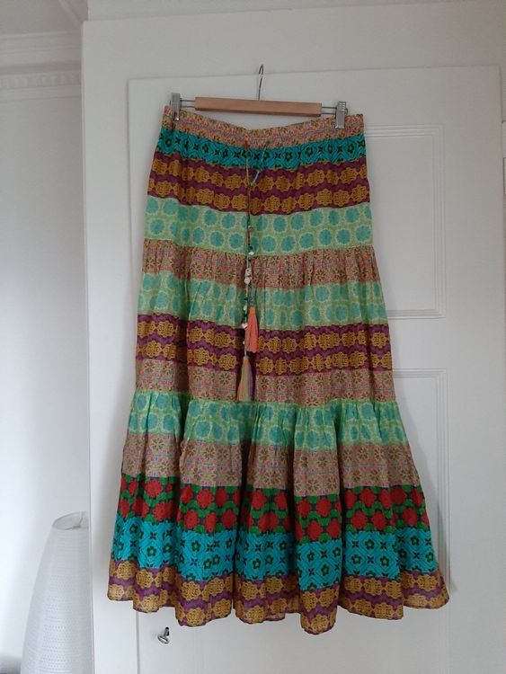Jupe Zara Taille 36, Couleurs Bleu/kaki/orange, Style évasé Mi-longue - Occasion En Excellent état