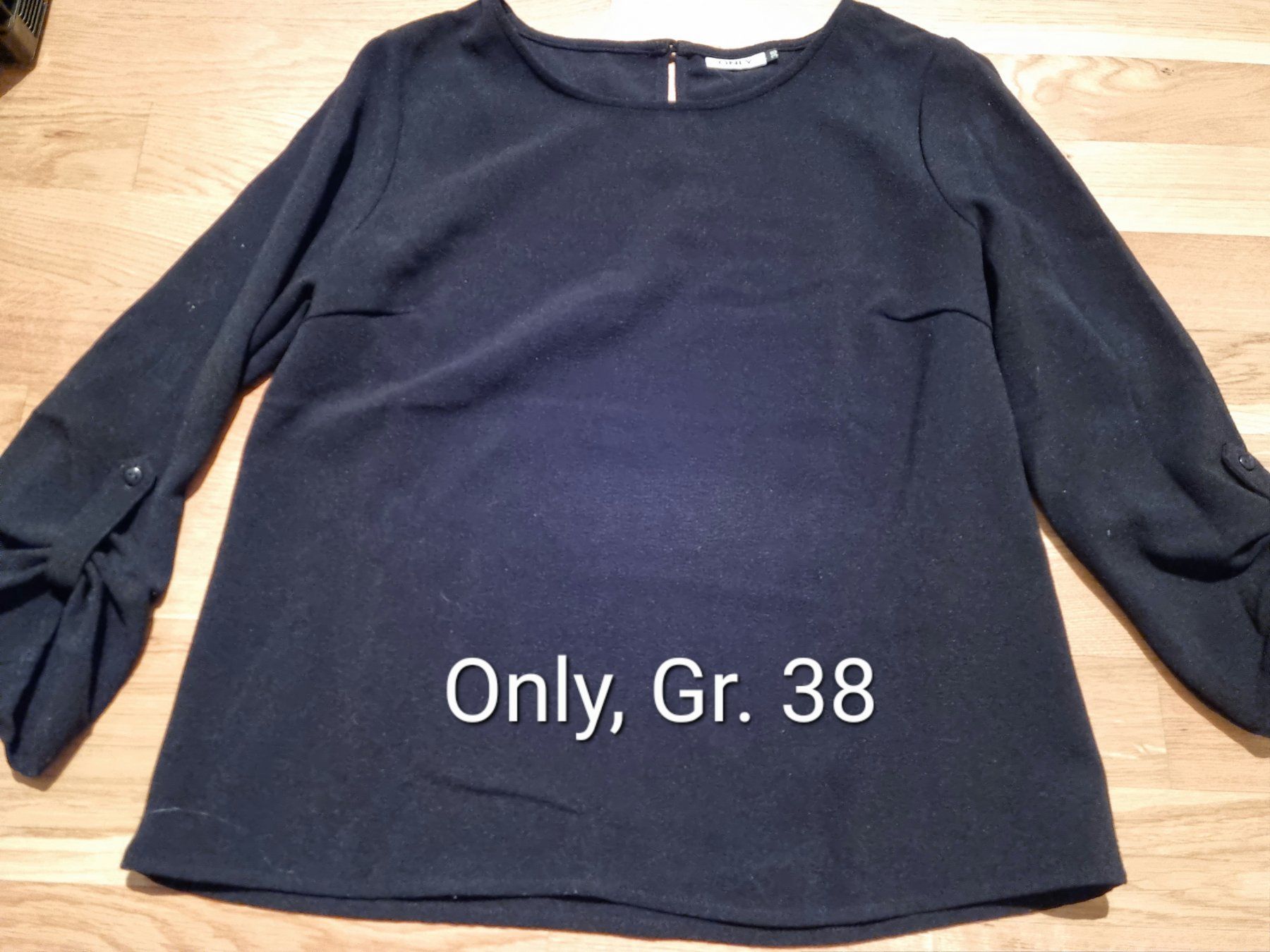Pulls & Sweat-shirts: Pullover 3/4-Arm von Only, schwarz, Gr. 38 – D'occasion à Kriens par nati.r