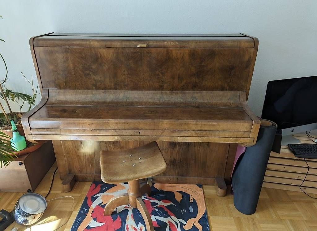 Musikinstrumente: Klavier Nidau Wohlfahrt – Gebraucht aus Bern von Chriswoorld 1