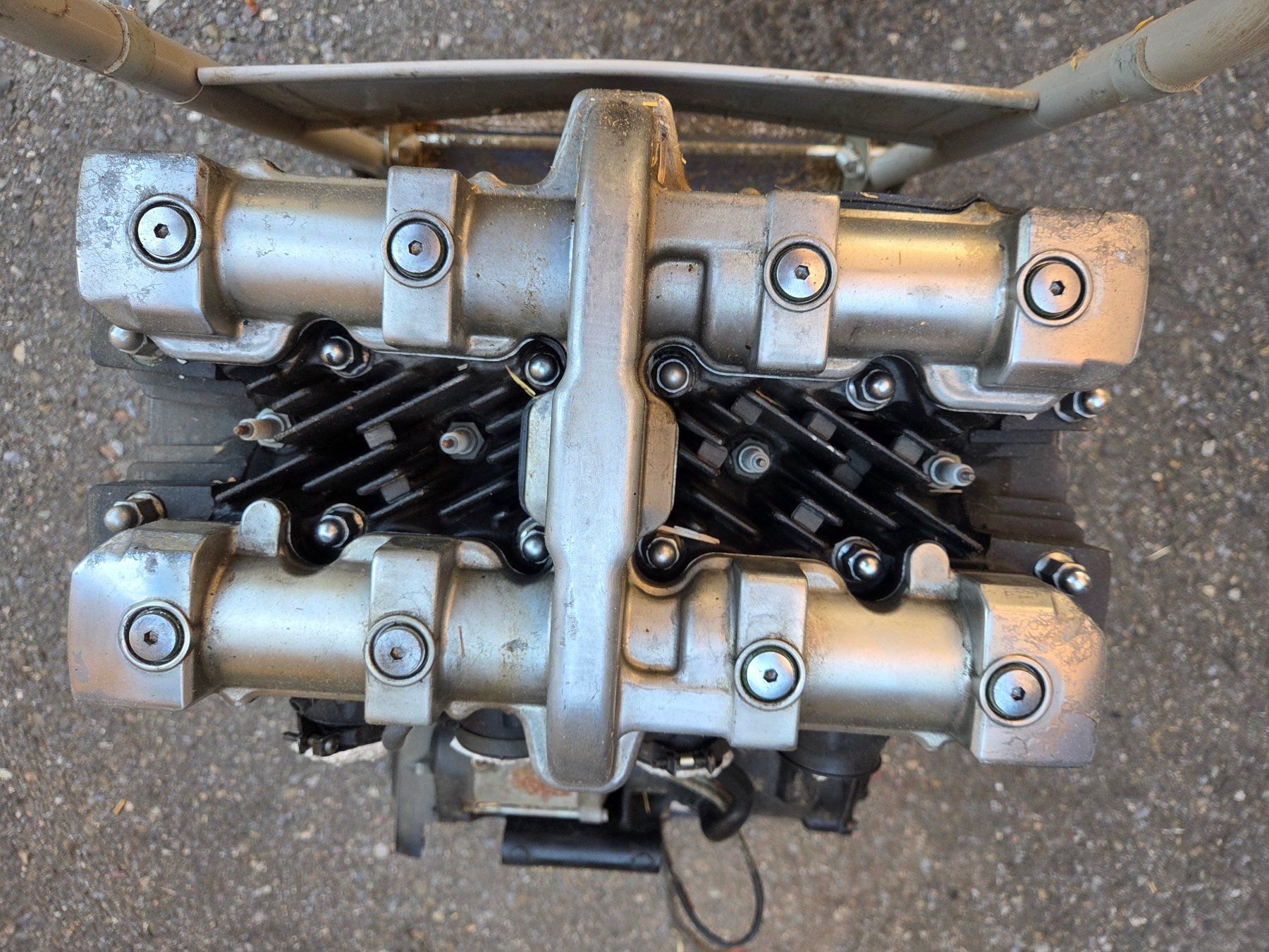 Yamaha Motori: Yamaha  XJR 1200 Motor – Difettoso da Maur venduto da pomnenka 3