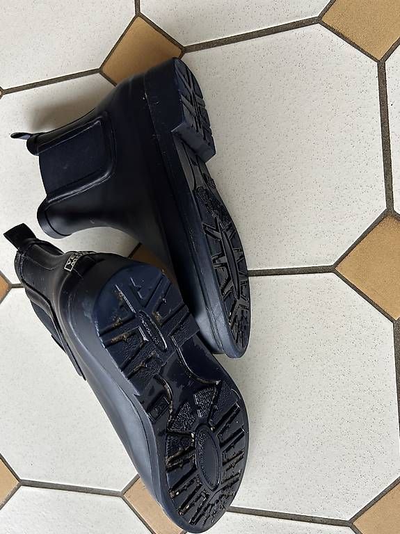 Damenschuhe: Bottine de pluie  37 – Gebraucht aus Plan-les-Ouates von Kiss-bodolay 2
